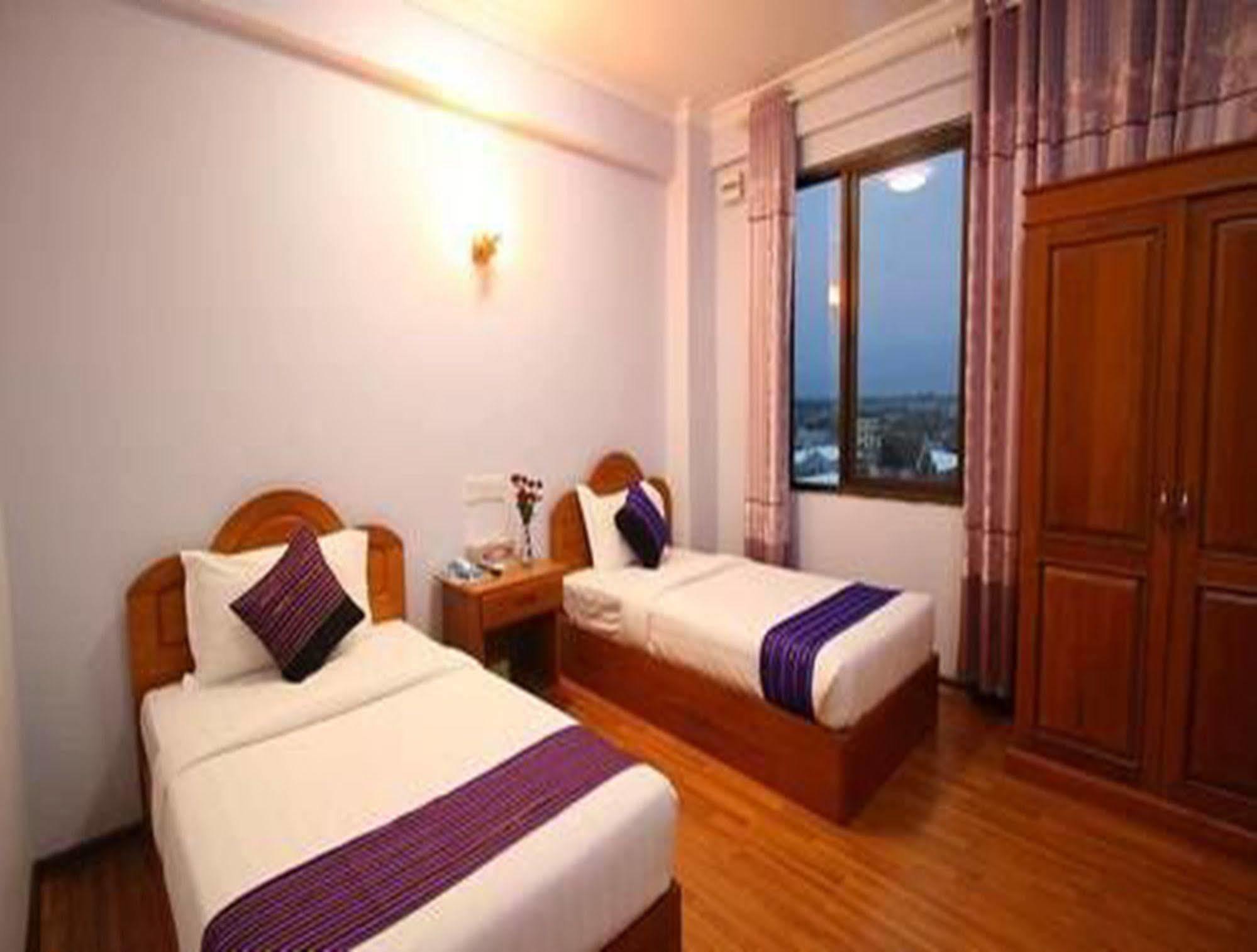 Hotel United Mandalay Dış mekan fotoğraf